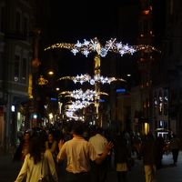 イスティクラル通りのイルミネーション