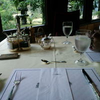 朝食をまっています。