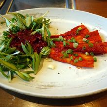 葉っぱとキムチ 