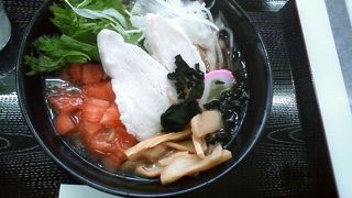 最近は　料理もなかなか　サービスエリア