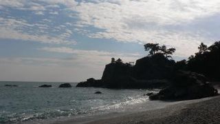 高知に帰ると先ずは桂浜・・・・・・太平洋を望むこの景色は日本一です。