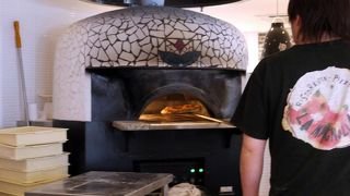 ピッツェリア・箱根マニョーリア