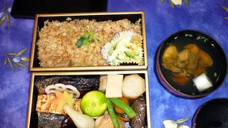 3人以上が集まるのだったら、お昼のこのお弁当がグ～！