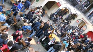 ショッピング目的よりお食事時がお勧め