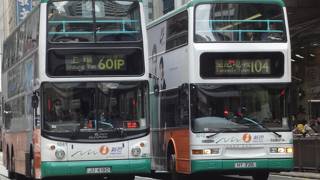 香港の2階建てバス、一度は乗ってみてください！