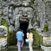 バリトラベランドの現地ツアーで行くゴア・ガジャ遺跡