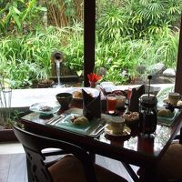 ダイニング（ガーデンヴィラ）