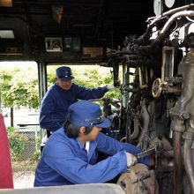 戦前から活躍を続ける機関車です 