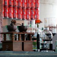 迎賓館ロビーのカフェ