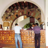 ロビーです。ここで、チェックインします。