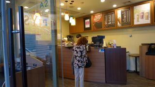 明洞からわざわざ行く所ではない。