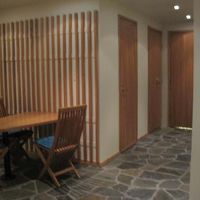 サウナは清潔でタオルも置いてあります。