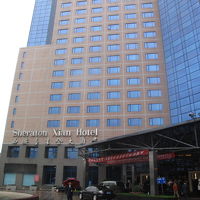 タバコは建物外でしか吸えない