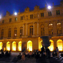 夜のベルサイユ宮殿