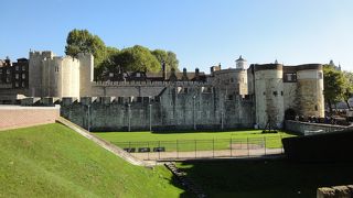 いにしえのロンドンにタイムトリップ