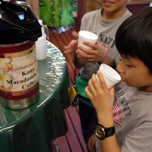 コナコーヒーの試飲