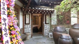 耕仁美術館内の伝統茶院