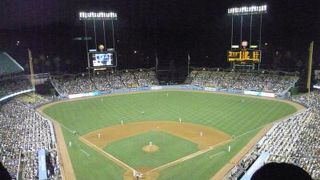 Ｔｈｉｓ　is　Ｂａｓｅｂａｌｌ　Stafium