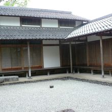 対朝鮮外交に尽くした雨森芳洲の生家跡、雨森芳洲庵