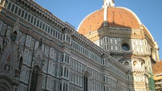 クーポラは閉館間際が空いています