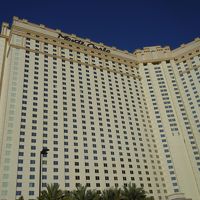 モナコをテーマにしたホテル