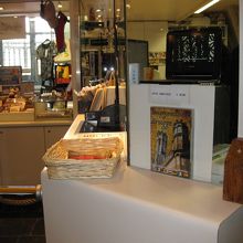 鐘楼のチケット売り場☆８ユーロです。