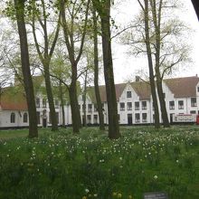 ベギン会修道院