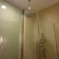 シャワーブース