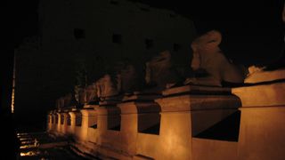 日中に観光したほうが良かった…