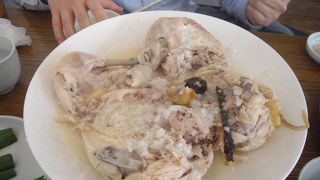 鳥料理が好きならぜひヌルンジペクスクを。