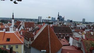 タリン旧市街地：トーンペア地区が絶景ポイント