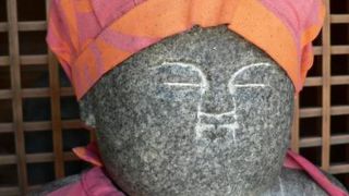 首振り地蔵さん出張中・・・・・・驚きーーー・・・・・・願いの方向に首を回すと叶うんです＾０＾