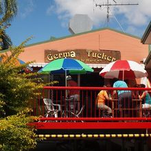 テラス席があります。