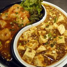 海老のチリソース煮と四川風麻婆豆腐