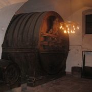 世界最大級のワイン樽