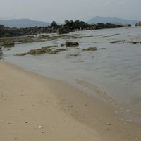 ホテル内の海岸の砂浜の様子