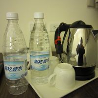 ペットボトルを毎日補充してくれます。