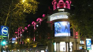 歴史のあるプランタン百貨店！