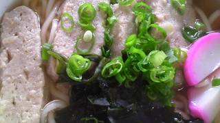 定食はボリュームあり！