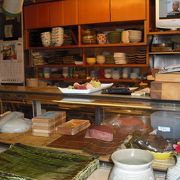 保広は、東京からも関西からも食べにくるという尾道の小さな魚介グルメ店。