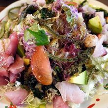 海邦丸海鮮サラダ ￥８００−