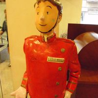 ロビーでお出迎えしてくれます。