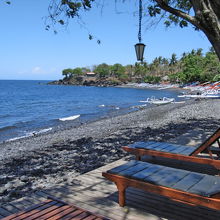 トゥランベンの海です。