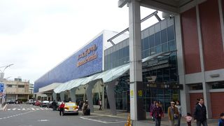 市内中心部からとても近くて便利です！！