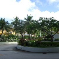 車寄せからのスロープ