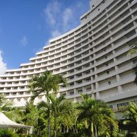 プールサイドから。