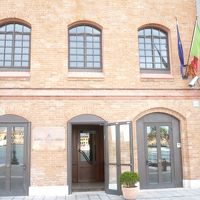 正面エントランス。