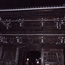 仁王門も立派です