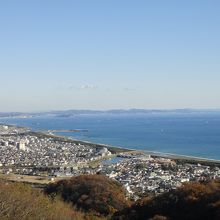 展望台から見えた相模湾