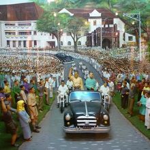 展示物。独立宣言後のパレードの様子を人形で表現。